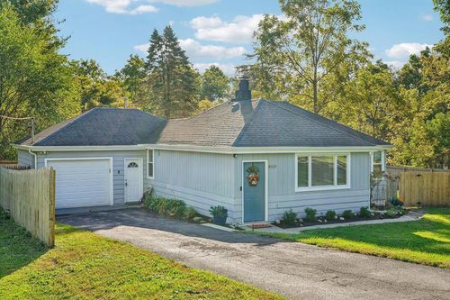 N3236 Vine Road, Geneva, WI, 53147 | Card Image