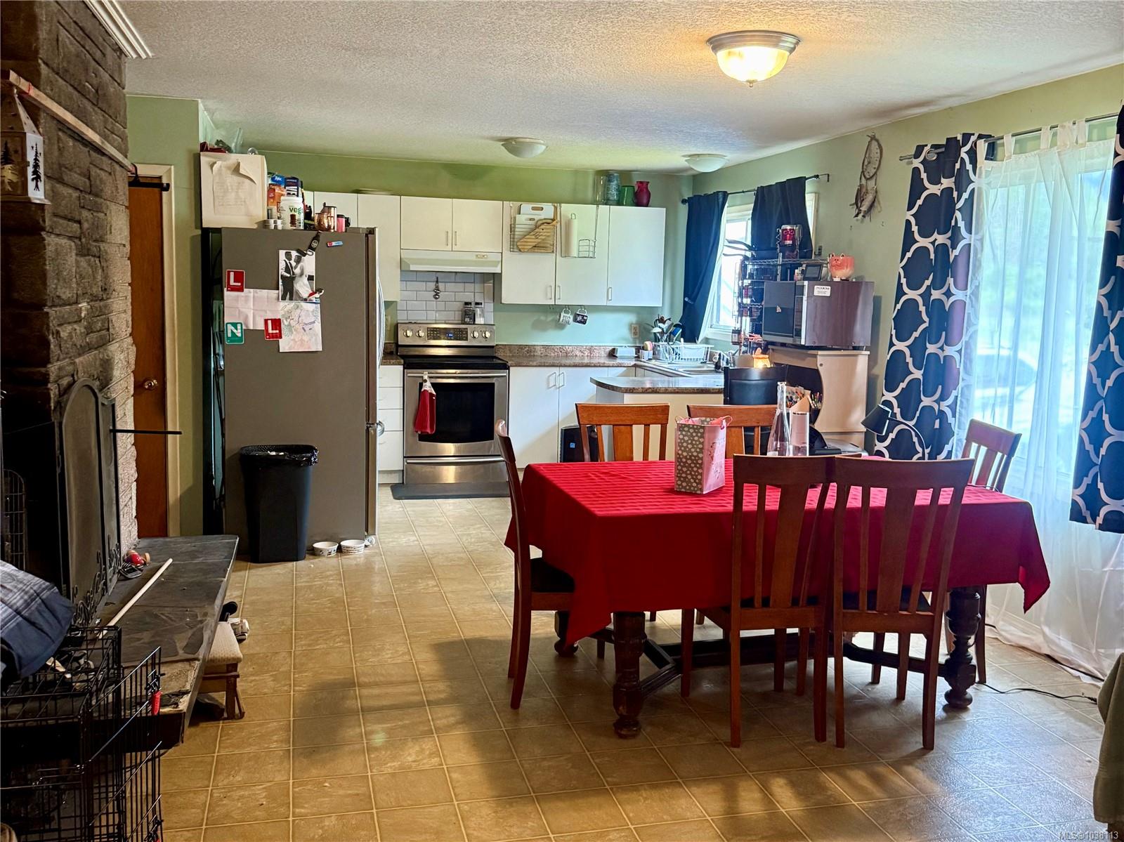 Residential in Port Alberni 3