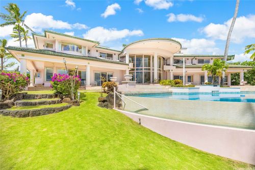509 Moaniala St, Honolulu, HI, 96821-2570 | Card Image