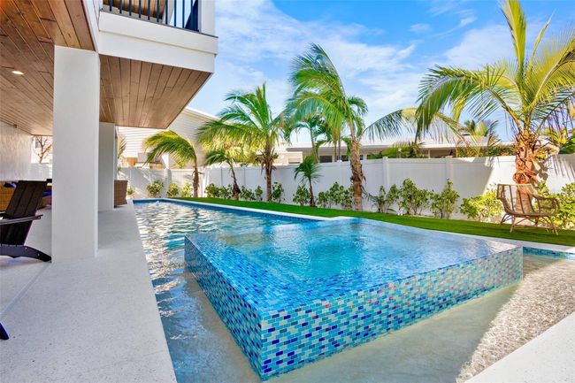 243 S Harbor Dr, House other with 4 bedrooms, 5 bathrooms and null parking in HOLMES BEACH FL | Image 8