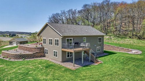 N9370 County Road P, Blair, WI, 54616-8008 | Card Image