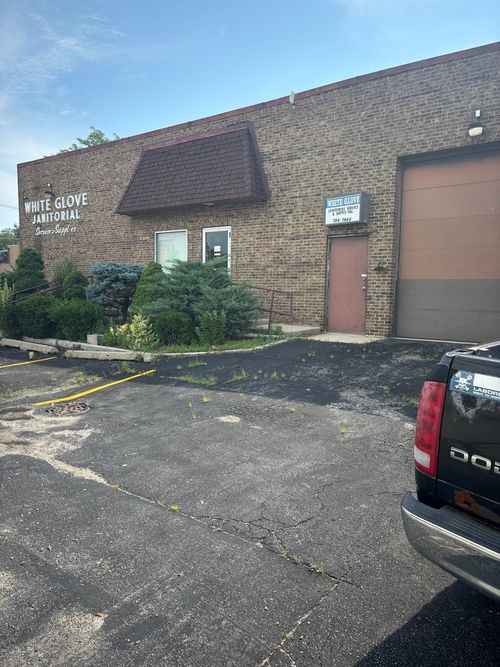 354 W Irving Park Rd, Wood Dale, IL, 60191-1320 | Card Image