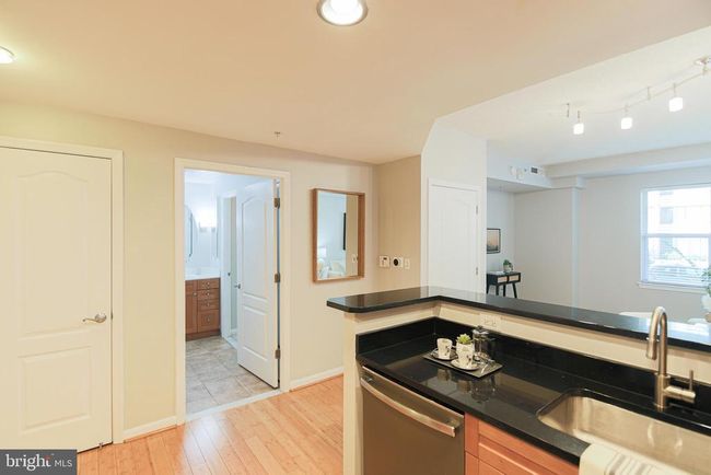 APT-104 - 1111 11 Th St Nw, Condo with 1 bedrooms, 1 bathrooms and null parking in WASHINGTON DC | Image 32