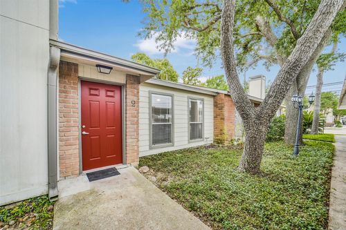 a2-1917 Augusta Dr, Houston, TX, 77057-3737 | Card Image