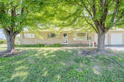 7 Wayne St, Saint Charles, MO, 63301-4809 | Card Image