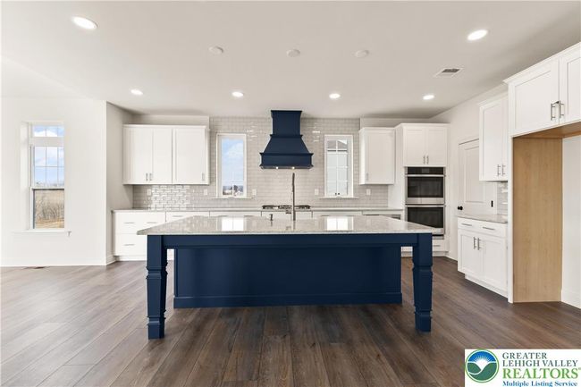KITCHEN *PHOTOS OF PREVIOUSLY BUILT | Image 12