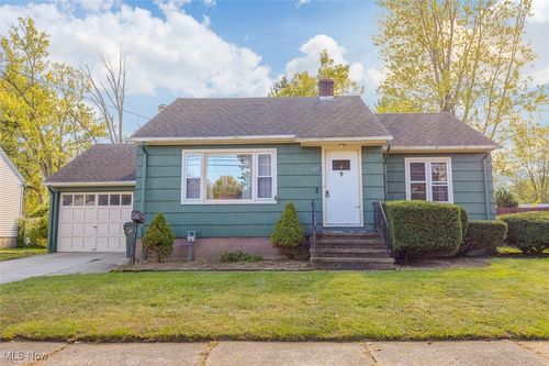 1117 Bell Ct, Elyria, OH, 44035-3105 | Card Image