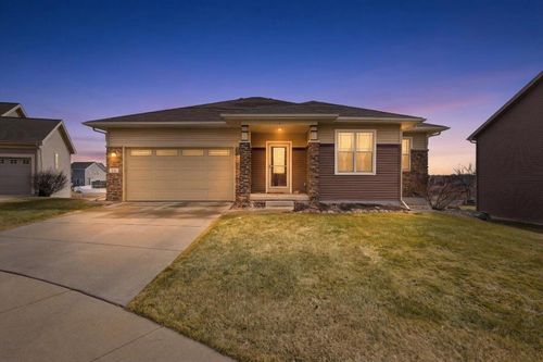 711 Cypress Court, SUN PRAIRIE, WI, 53590 | Card Image