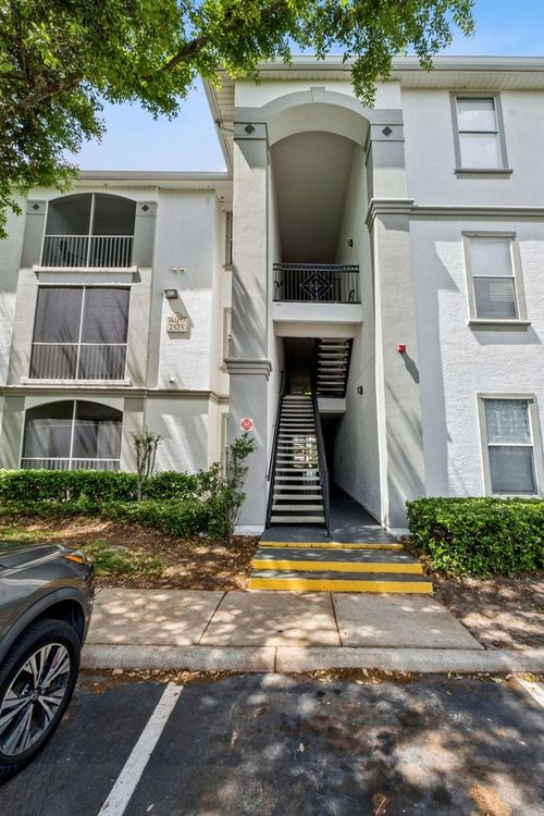 305-2525 Maitland Crossing Way, ORLANDO, FL, 32810-7117 | Card Image