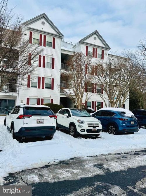 apt-1-12901 Churchill Ridge Cir, GERMANTOWN, MD, 20874-3890 | Card Image