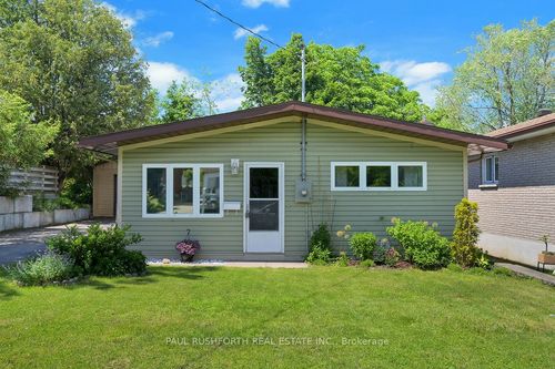 74 Burland St, Ottawa, ON, K2B6K1 | Card Image