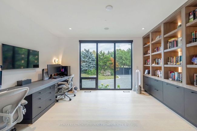 2 Allen Manor, House other with 5 bedrooms, 7 bathrooms and 24 parking in Markham ON | Image 24