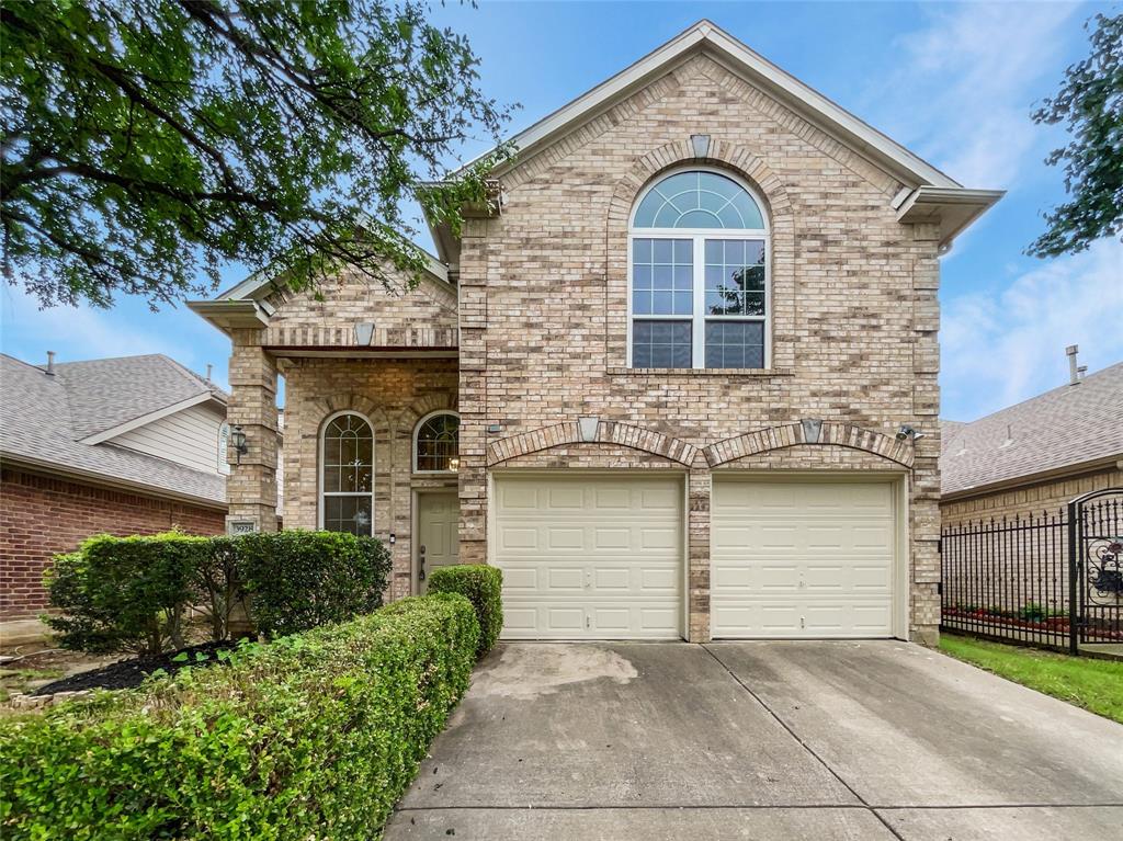 Sovereign Dr, Bedford, TX 76021