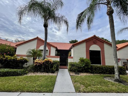 45 Centennial Ct, Deerfield Beach, FL, 33442-9133 | Card Image