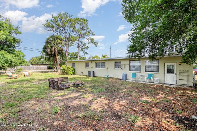 1109 Alamanda Ln, House other with 3 bedrooms, 2 bathrooms and null parking in Cocoa FL | Image 25