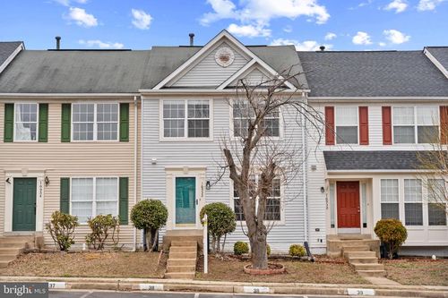 16932 Toms River Loop, DUMFRIES, VA, 22026-2178 | Card Image