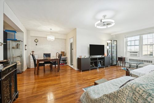 apt-408-139-09 84th Dr, Jamaica, NY, 11435-1824 | Card Image