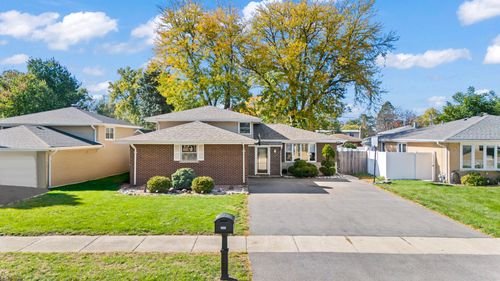 10600 S Highland Ave, Worth, IL, 60482-1308 | Card Image