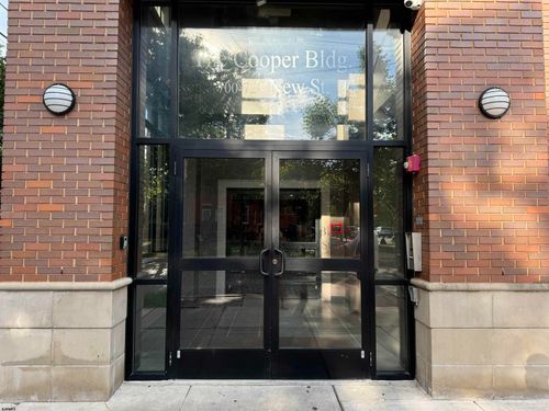 700 New St, Camden, NJ, 08103-1504 | Card Image