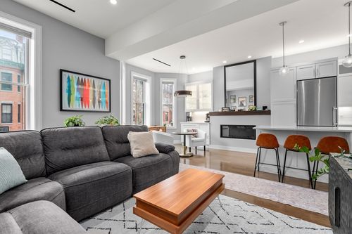 apt-3-53 Chandler St, Boston, MA, 02116-6249 | Card Image