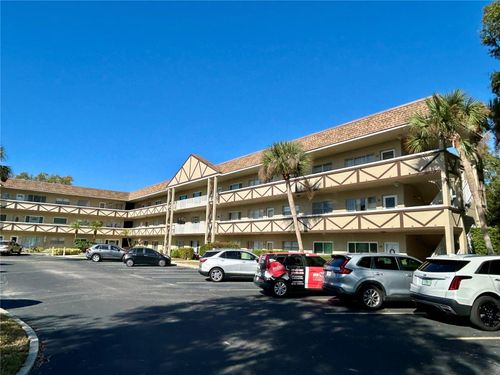 apt-78-2464 Australia Way E, CLEARWATER, FL, 33763-3823 | Card Image