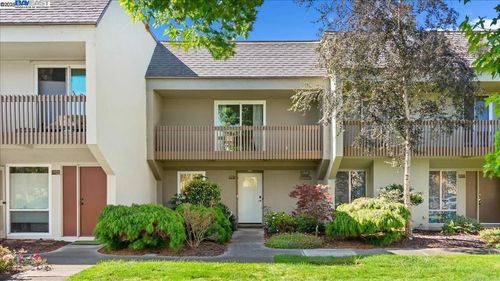 3027 Alta Vis, Alameda, CA, 94502-6803 | Card Image