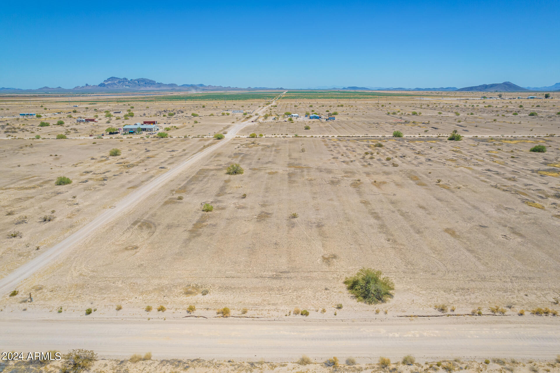 Land in Tonopah