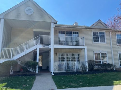 63 Rachel Ct, FRANKLIN PARK, NJ, 08823-1542 | Card Image