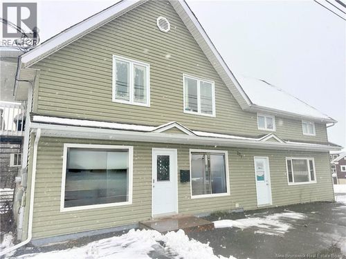 207 Rue Main, Grand-Sault/Grand Falls, NB, E3Z2W1 | Card Image
