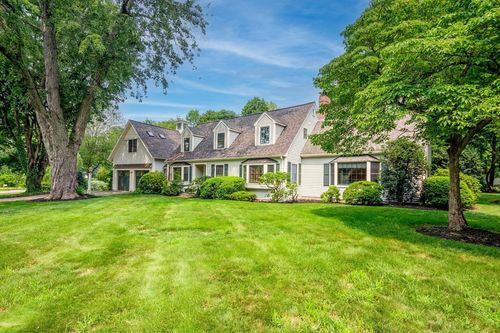9 Morningside Ln, Lincoln, MA, 01773-2703 | Card Image
