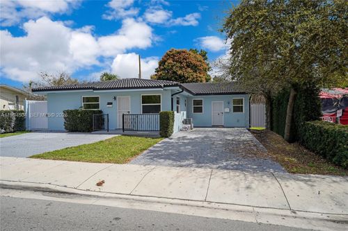 1239 Sw 22nd Ave, Miami, FL, 33135-5027 | Card Image