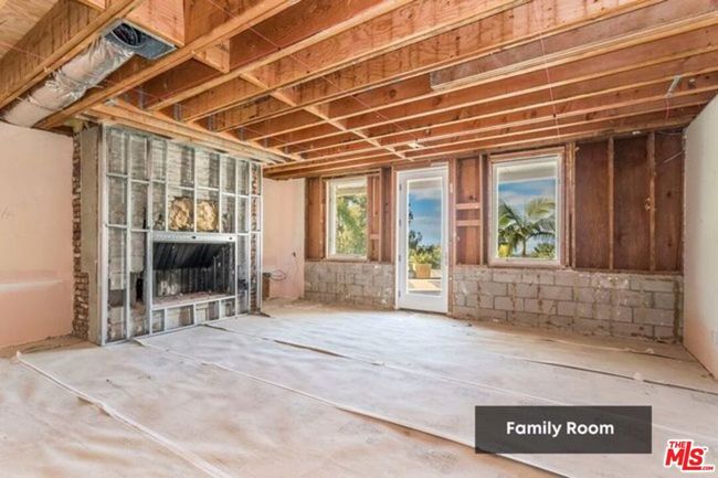 2 Pine Tree Ln, House other with 7 bedrooms, 8 bathrooms and 9 parking in Rolling Hills CA | Image 28