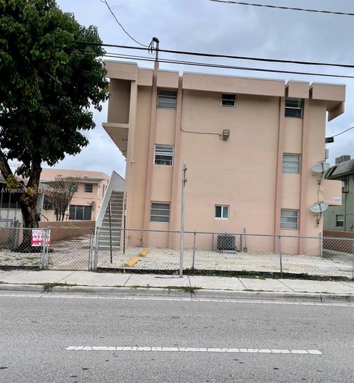 7-1787 Sw 7th St, Miami, FL, 33135 | Card Image