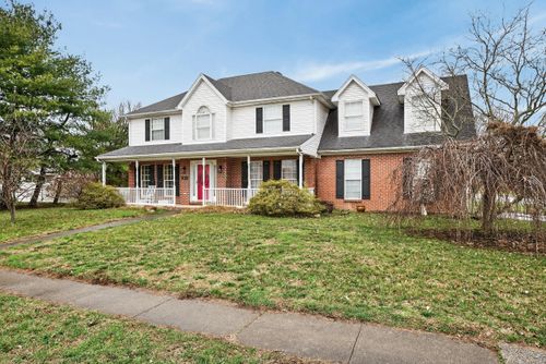 484 Hunters Ridge Dr, Versailles, KY, 40383-1925 | Card Image