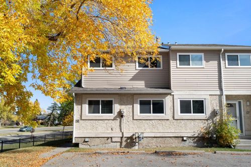 58-5520 1 Ave Se, Calgary, AB, T2A5Z7 | Card Image