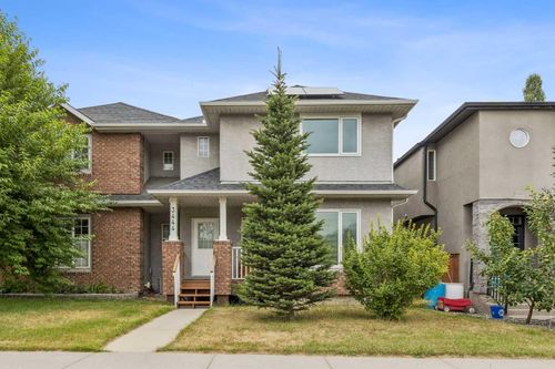 3444 3 Ave Nw, Calgary, AB, T2N0M3 | Card Image