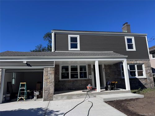 35 Park Blvd, Malverne, NY, 11565-1714 | Card Image