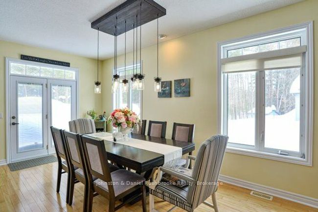 20 Twigs End, House other with 3 bedrooms, 3 bathrooms and 3 parking in Gravenhurst ON | Image 13