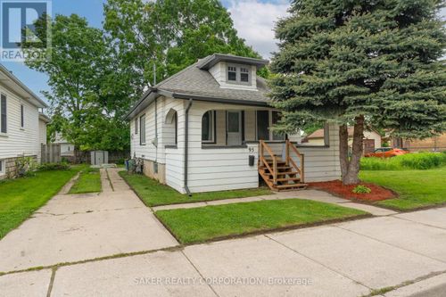 95 Adelaide St S, London, ON, N5Z3K6 | Card Image