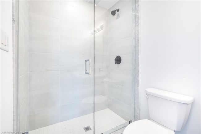 902 - 450 Dundas St E, House attached with 2 bedrooms, 2 bathrooms and 2 parking in Hamilton ON | Image 33
