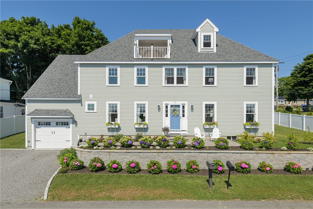 Narragansett Ave, Portsmouth, RI 02871