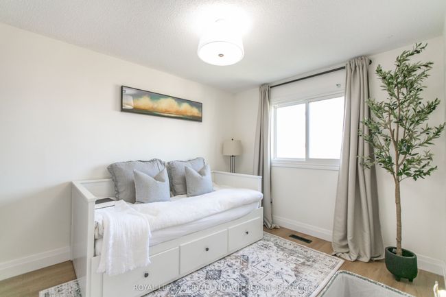 16 Hadden Cres, House other with 3 bedrooms, 1 bathrooms and 2 parking in Barrie ON | Image 15