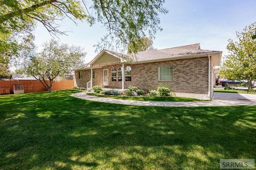 apt-4-2625 S Ammon Rd, Ammon, ID, 83406-7734 | Card Image