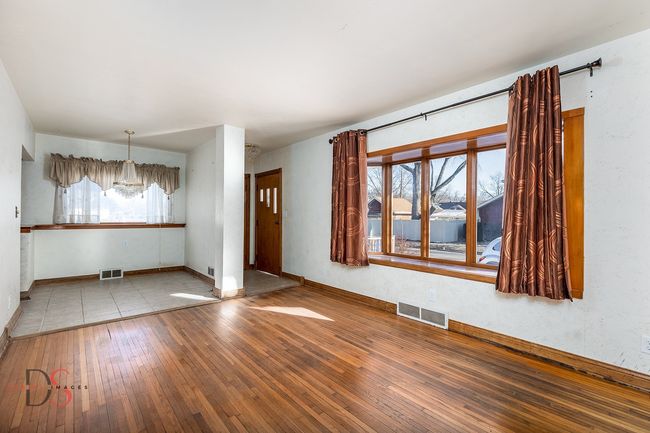 205 Pleasant Ave, House other with 3 bedrooms, 1 bathrooms and 2 parking in Ottawa IL | Image 7
