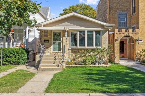 4723 N Kilbourn Ave, Chicago, IL, 60630-4006 | Card Image