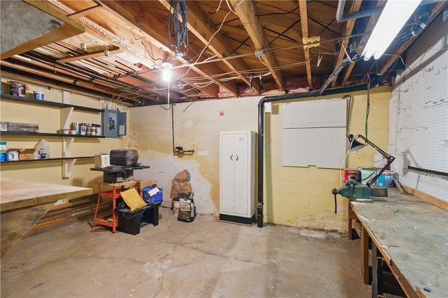 131 Howley Ave., House other with 3 bedrooms, 3 bathrooms and 1 parking in Chippewa Twp PA | Image 30