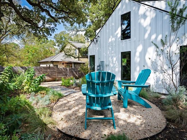 3313 Bonnie Rd, House other with 4 bedrooms, 4 bathrooms and 3 parking in Austin TX | Image 39
