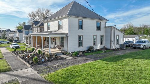 204 & 206 W Marietta Street, Woodsfield, OH, 43793 | Card Image