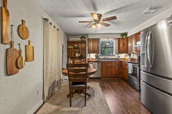225 County Road 2109, House other with 4 bedrooms, 2 bathrooms and null parking in Hughes Springs TX | Image 5