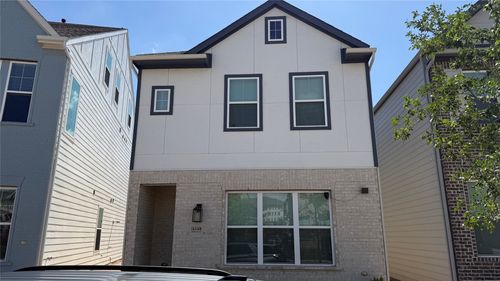 4348 Henderson Ave, North Richland Hills, TX, 76180-8001 | Card Image